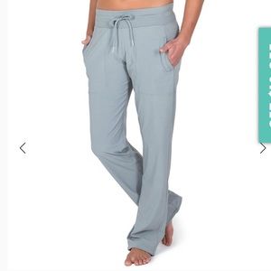 Women’s Breeze Pant by Freefly Apparel
